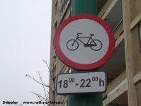 Imagine atasata:  Piste pentru biciclete - 2014.11.30 - 04.jpg